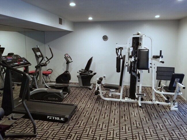 gym - 1515 S Beverly Dr