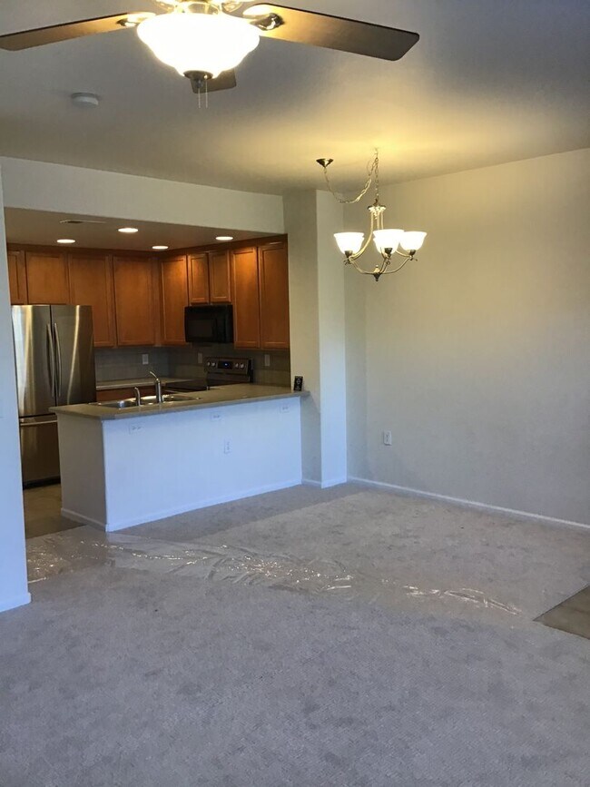 Building Photo - 3 bed 2.5 bath townhome for rent at Cherry landing 80016