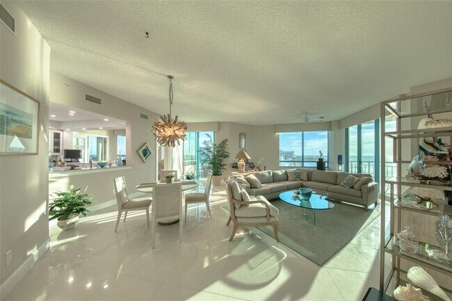 Building Photo - 1560 Gulf Blvd