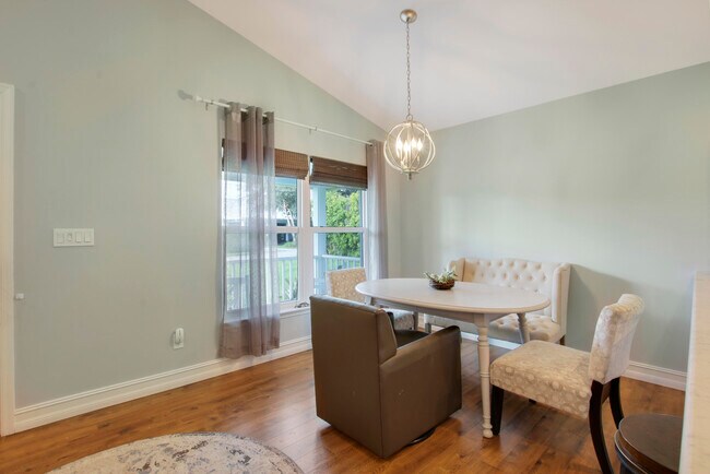 Building Photo - 9155 SE Athena St