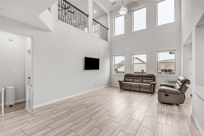 Building Photo - 109 Evening Star Ln
