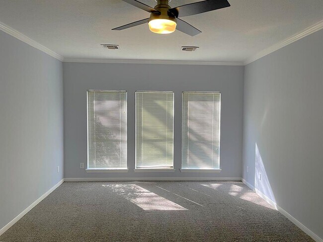 Building Photo - 18315 Cransley Dr