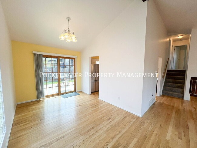 Building Photo - 5452 Blackhawk Rd
