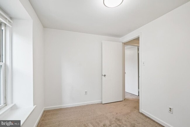 Building Photo - 13221 Black Walnut Ct