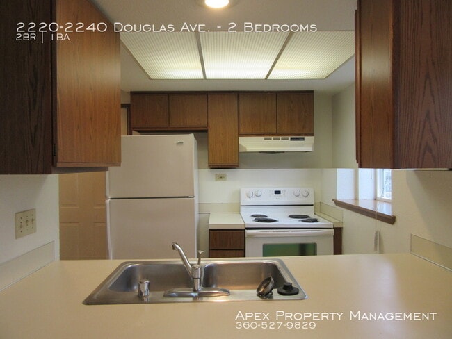 Building Photo - 2220-2240 Douglas Ave