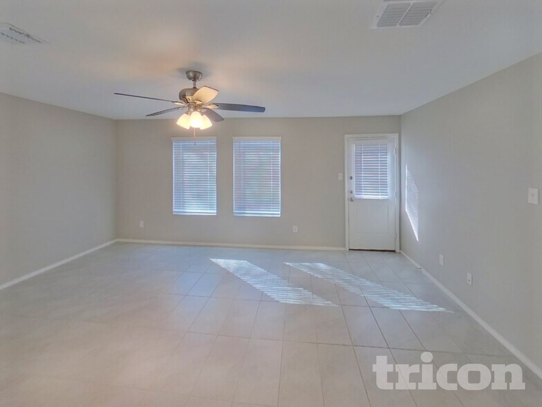 Building Photo - 1732 Clairborne Ct