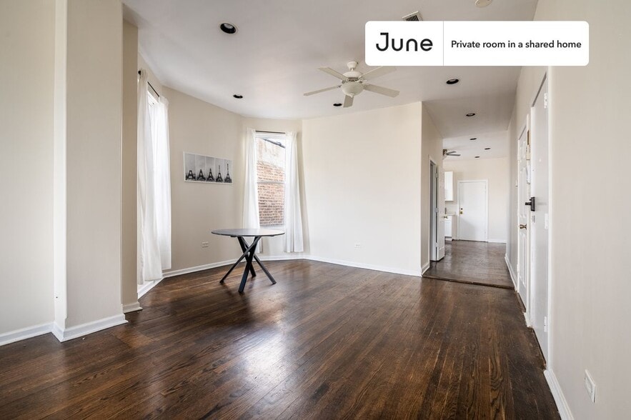 Building Photo - Room in Shared 3 bed/1 bath home