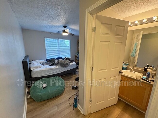 Building Photo - 1331 Harts Ridge Dr