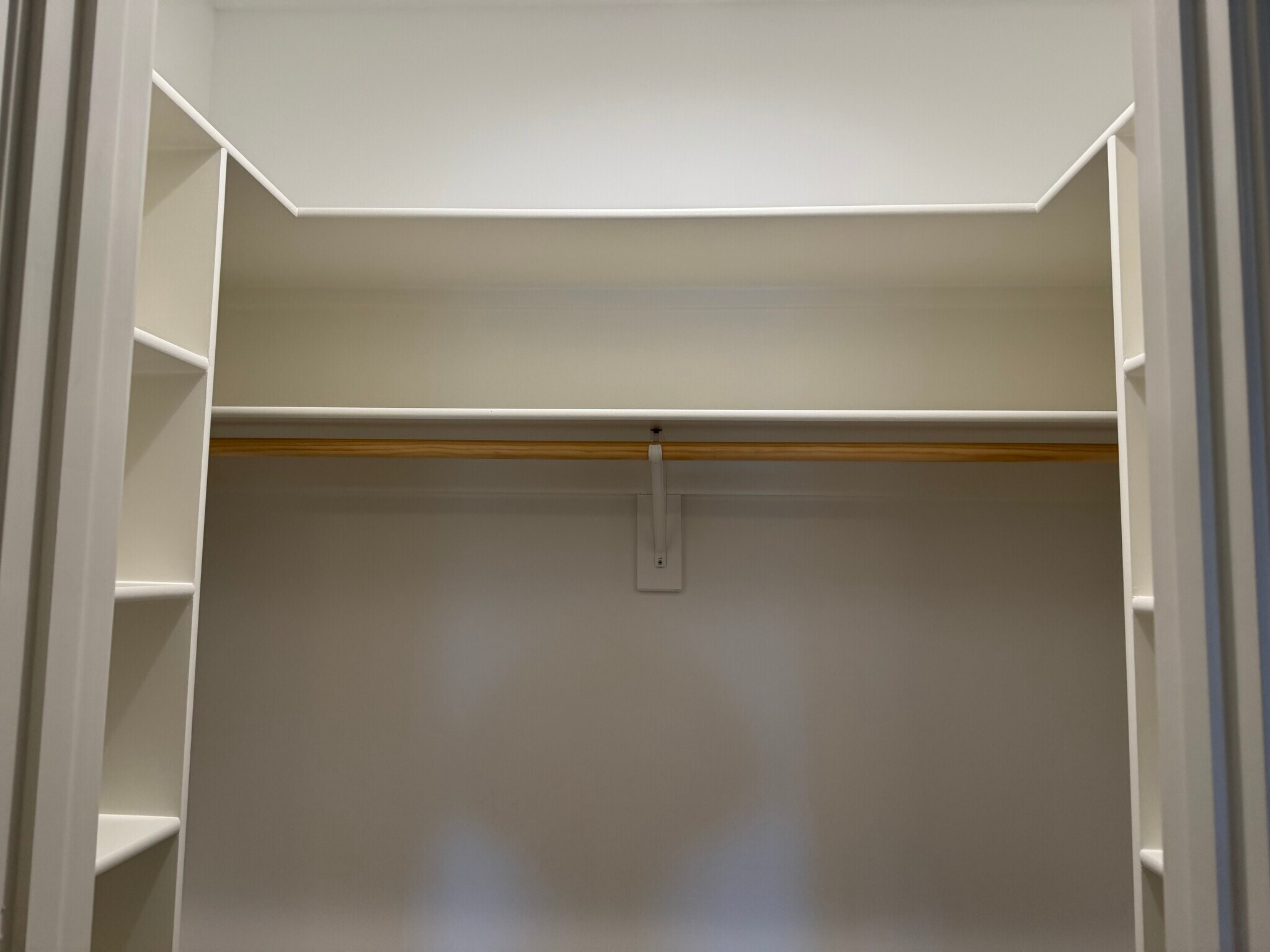 Building Photo - 8504 Meadowlark Ln