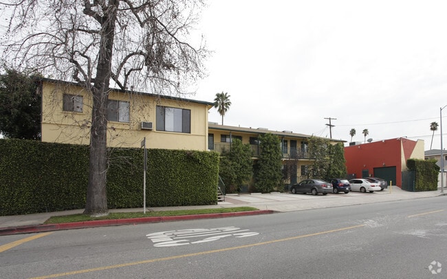 Building Photo - 1276-1278 N Van Ness Ave