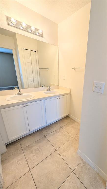 Building Photo - 2516 Oleander Lakes Dr