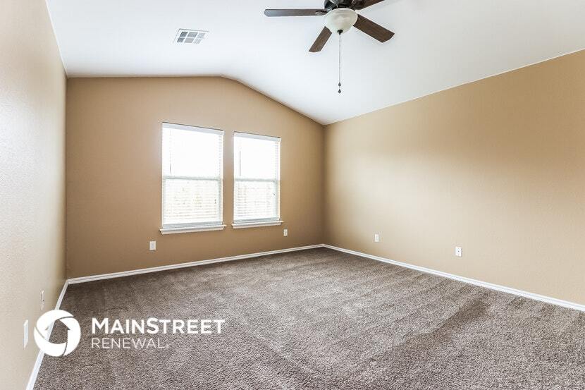 Building Photo - 2708 Edgemere Dr