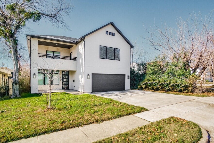 Primary Photo - 2804 Townsend Dr