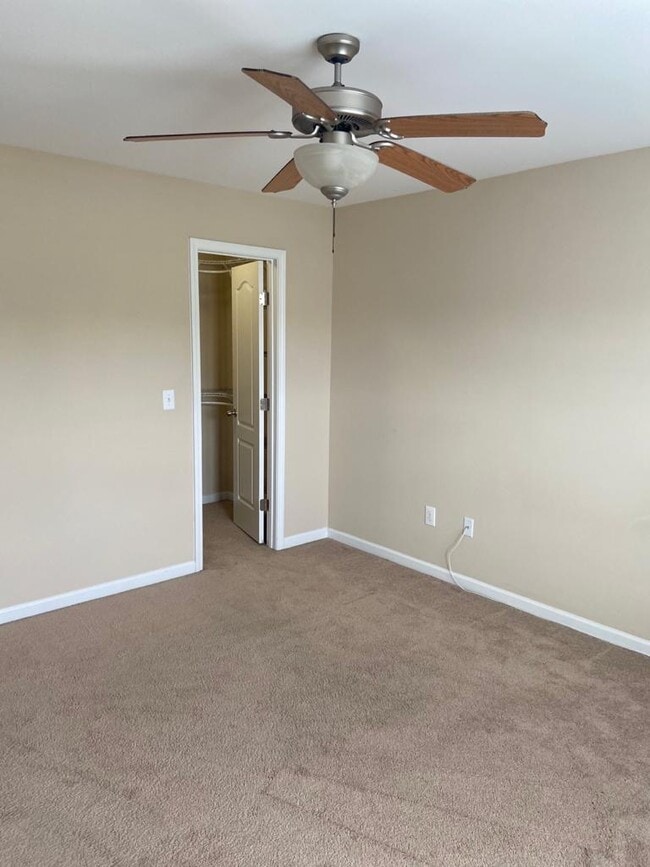 Master view 2 - 1035 Ileagnes Rd