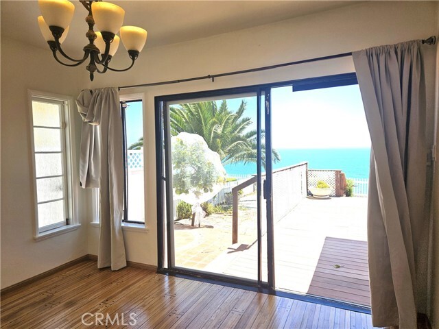 Building Photo - 1431 W Paseo Del Mar