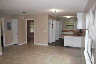 Building Photo - 6310 Delacy Rd