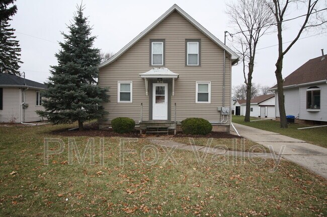 Primary Photo - 826 Tayco St