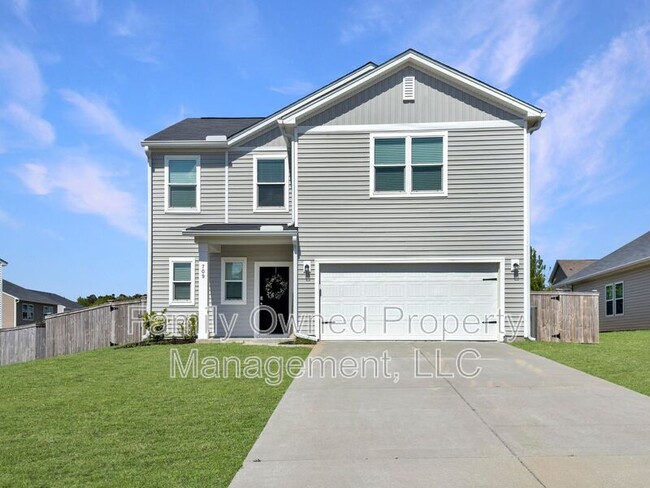Building Photo - 709 McRoy St