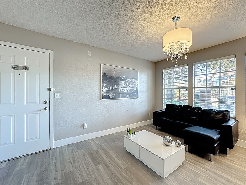 Building Photo - 11538 Westwood Blvd