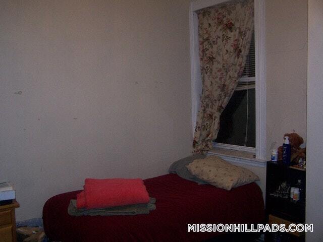 Building Photo - 71 S Huntington Ave