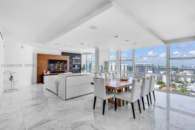 Building Photo - 6801 Collins Ave