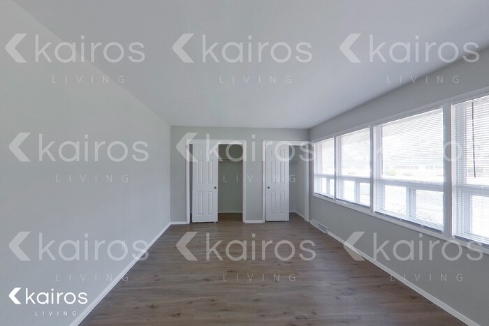 Building Photo - 2543 Pontchartrain Dr