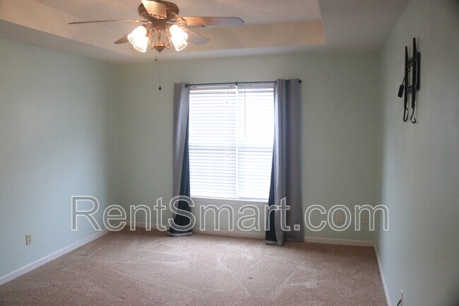 Building Photo - 624 Dunloe Cir