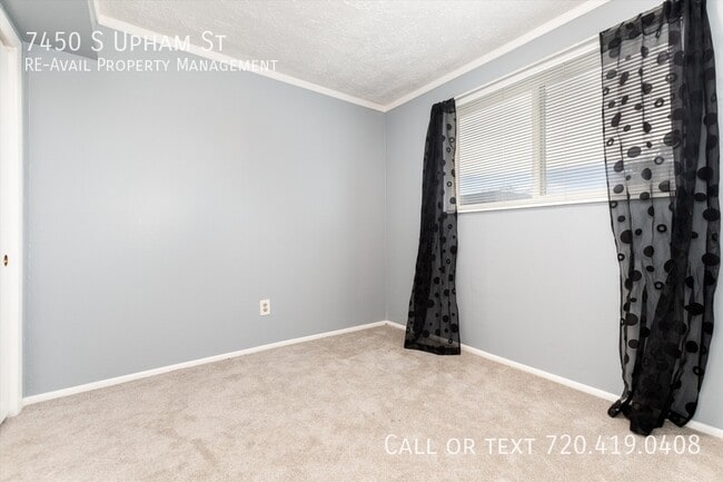 Building Photo - 7450 S Upham St