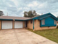 Building Photo - 3 Bed 1 Bath home for rent in NW OKC!