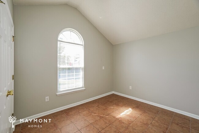 Building Photo - 1360 Belle Grove Cir