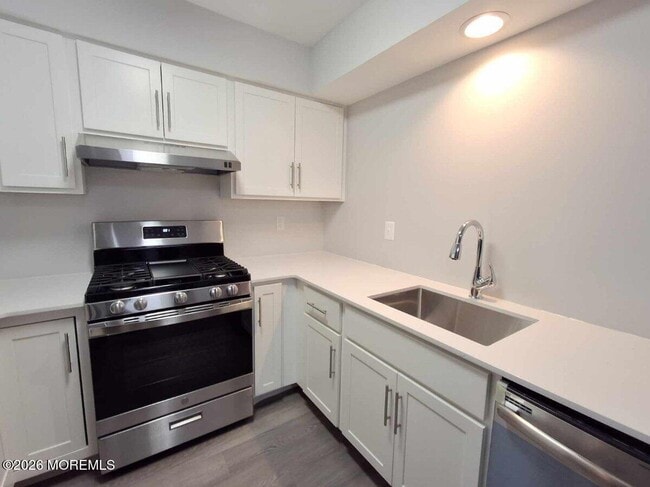 Building Photo - 123 Northampton Dr