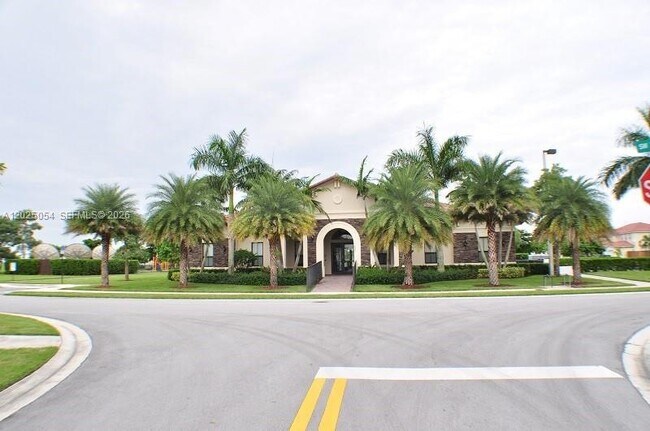 Building Photo - 15444 SW 119th Terrace