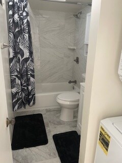 Building Photo - 1054 Green St