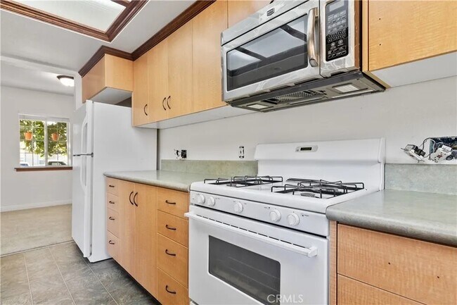 Building Photo - 107 Capitol Hill Dr