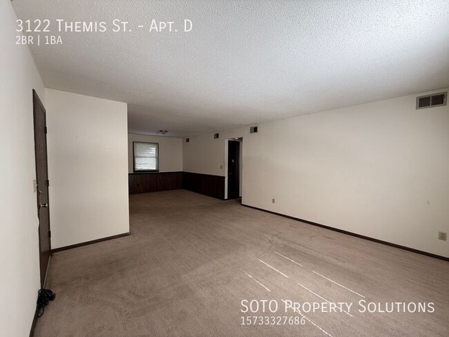 Building Photo - 2 BD / 1 BA Pet-Friendly Apartment