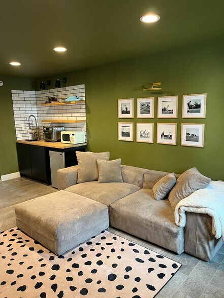 Building Photo - 2520 N 29th St