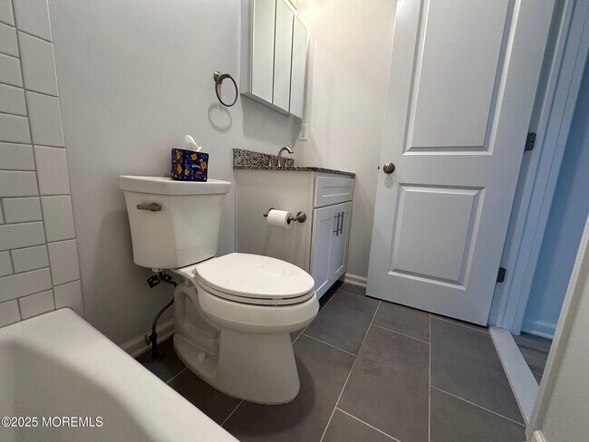 Building Photo - 373 Yorkshire Pl