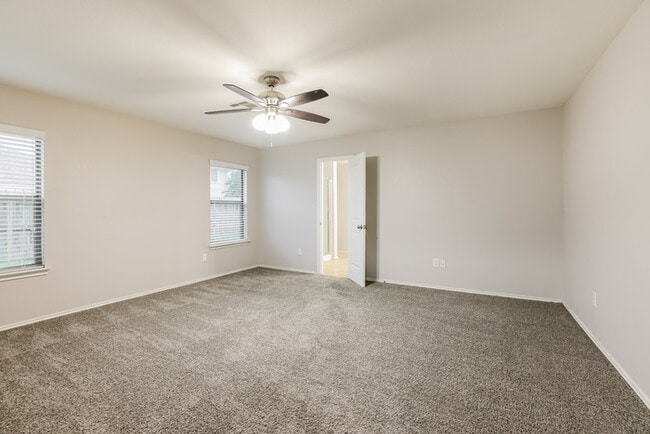 Building Photo - 7243 Basque Country Dr