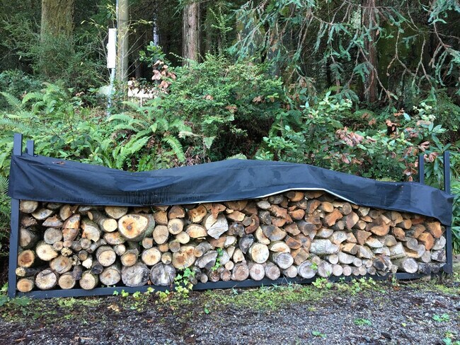 Building Photo - 18 Huckleberry Heights