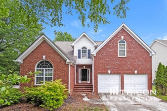 Building Photo - 2642 Ambria Dr