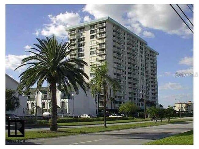 Building Photo - 400 Island Way