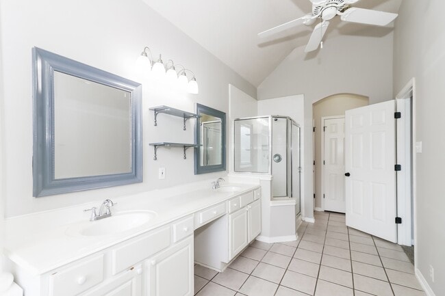 Building Photo - 4403 Atascocita Trail
