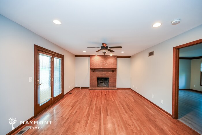 Building Photo - 7265 Dimmick Rd