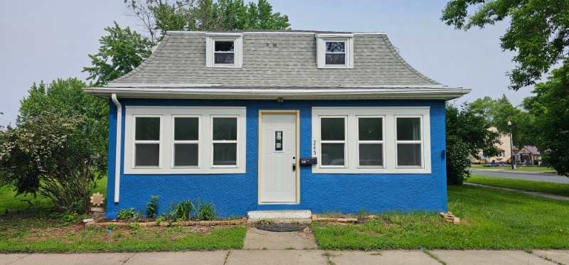 Primary Photo - 245 Monroe St SE