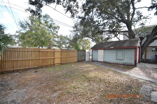 Building Photo - 2500 Auburn St S