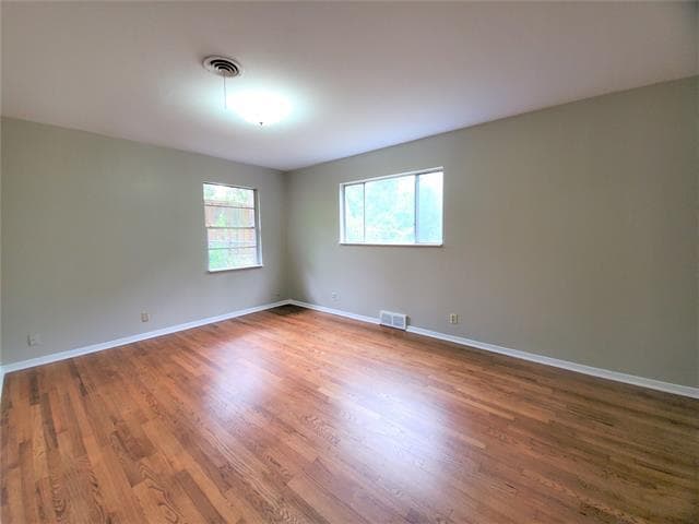 Building Photo - 2115 Glenwood Ln