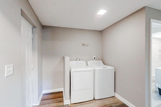 Building Photo - 4674 Big Valley Ct