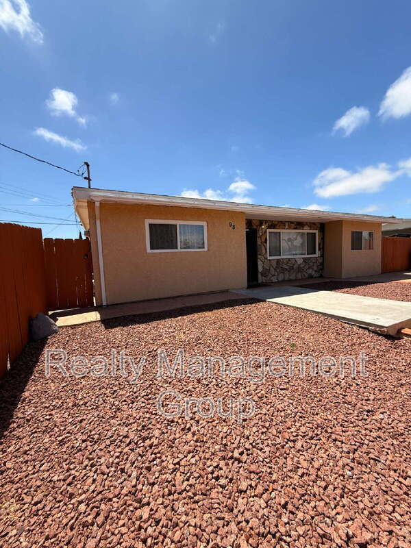Building Photo - 98 E Palomar St