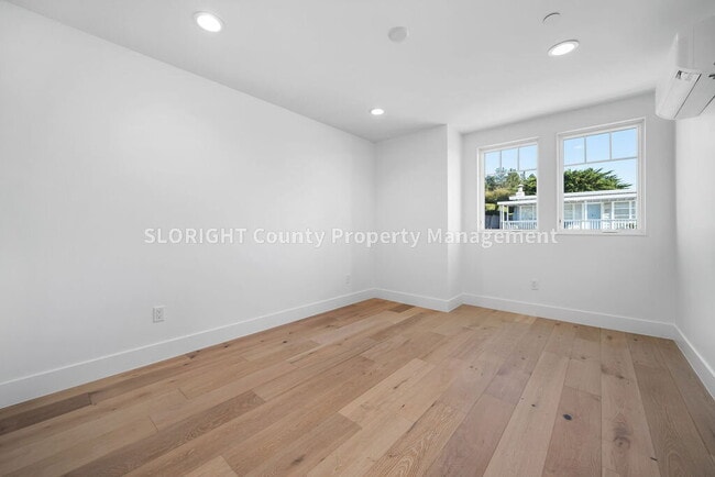 Building Photo - AVAILABLE JANUARY- Stunning Townhome in Avila Beach - 2 Bedroom / 2 Bathroom