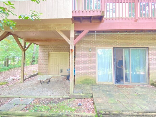 Building Photo - 3299 Liverpool Dr